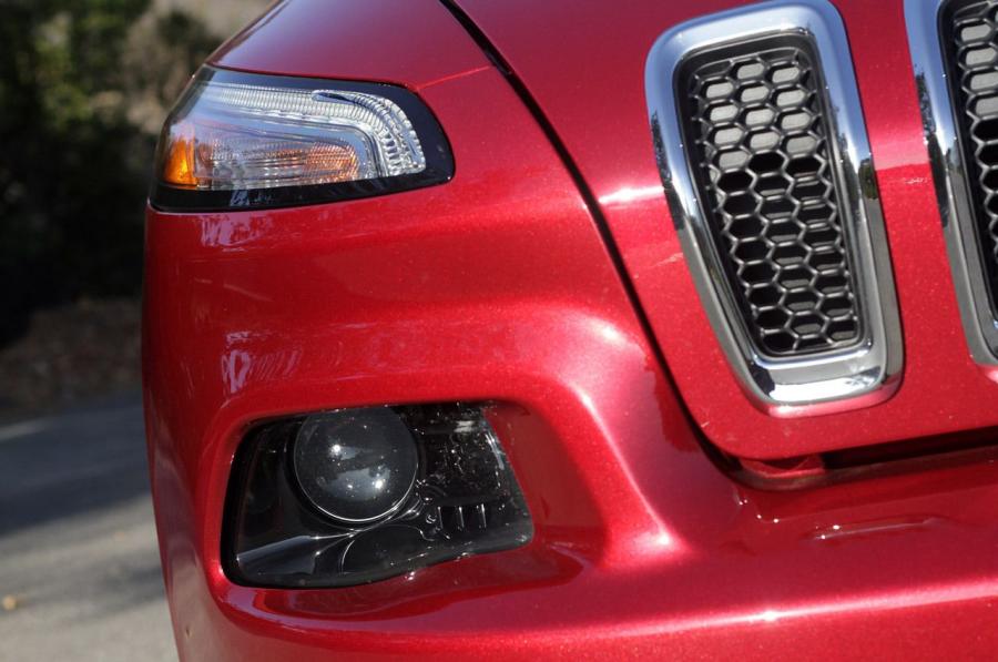  Jeep Cherokee 2014 года  (фото 4 из 88)